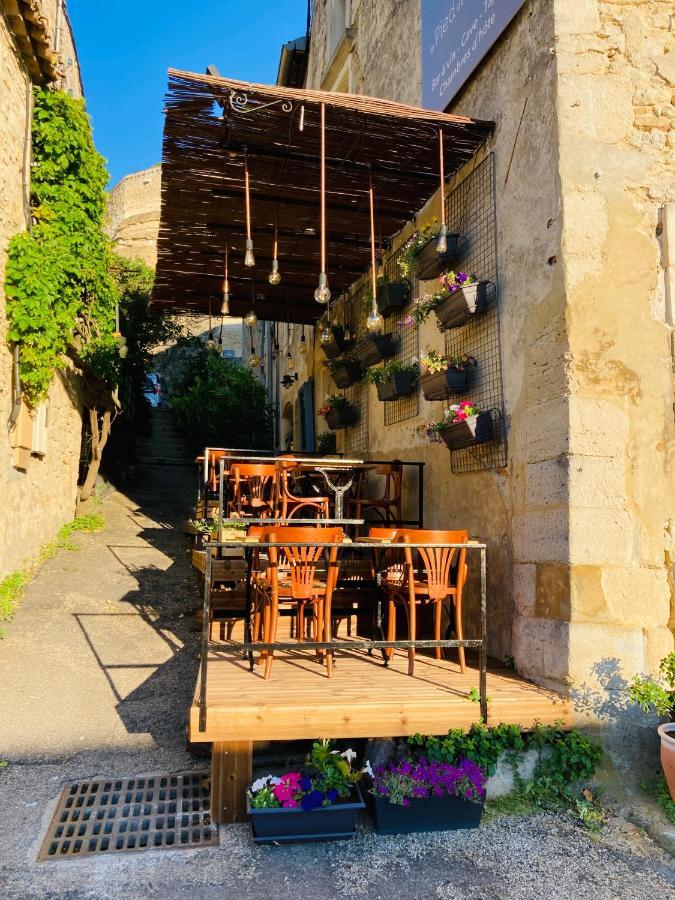 Le Pied De La Lettre Hotell Grignan Exteriör bild