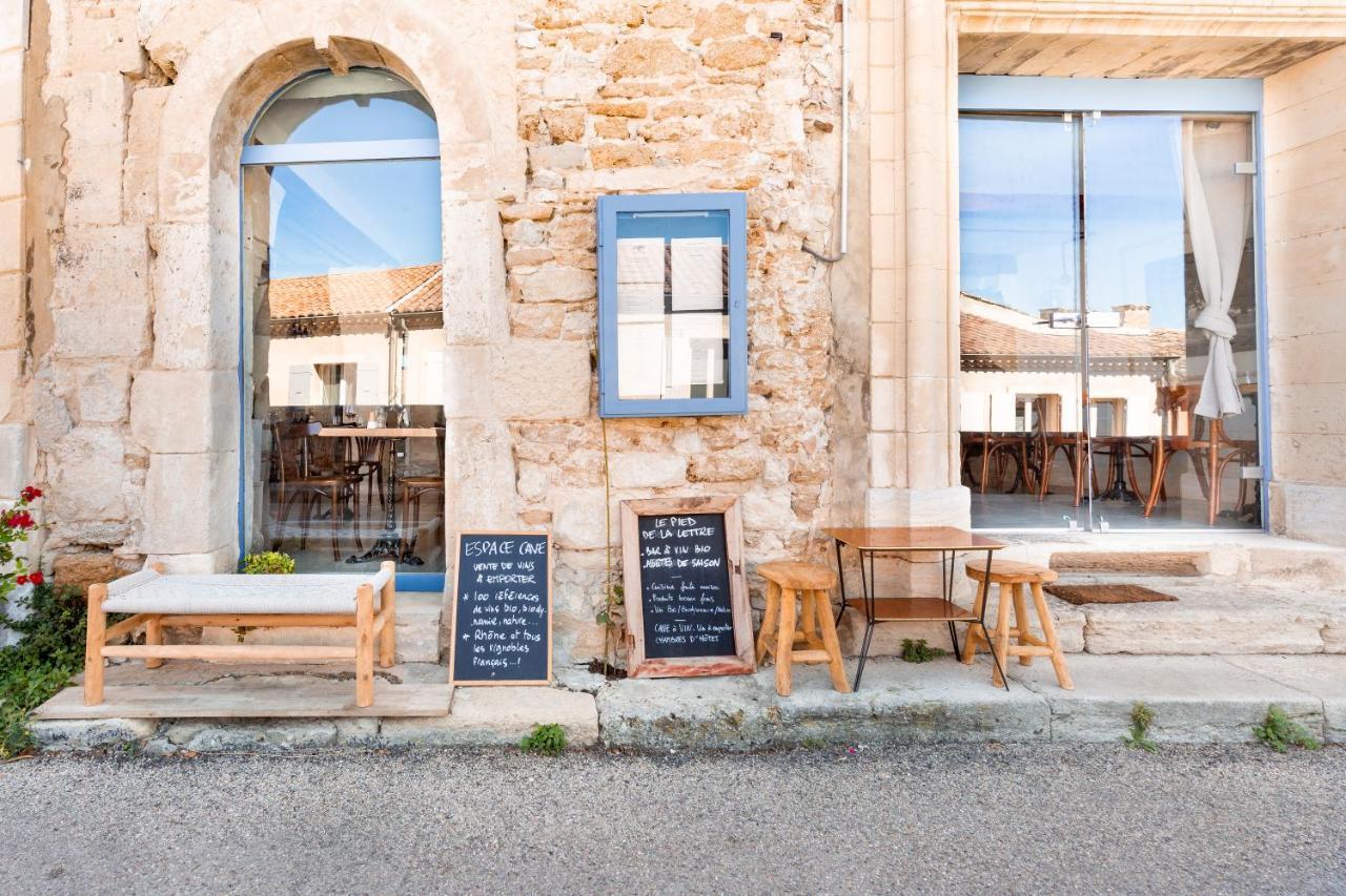 Le Pied De La Lettre Hotell Grignan Exteriör bild