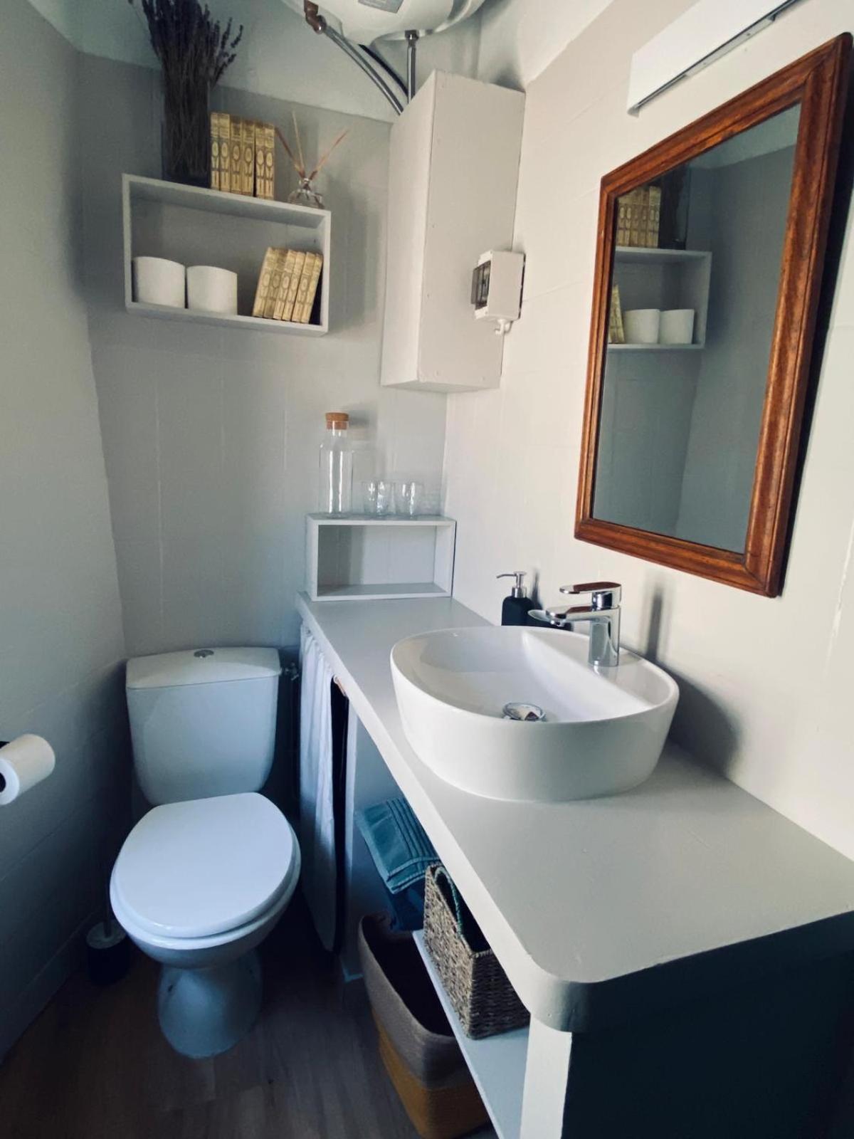 Le Pied De La Lettre Hotell Grignan Rum bild