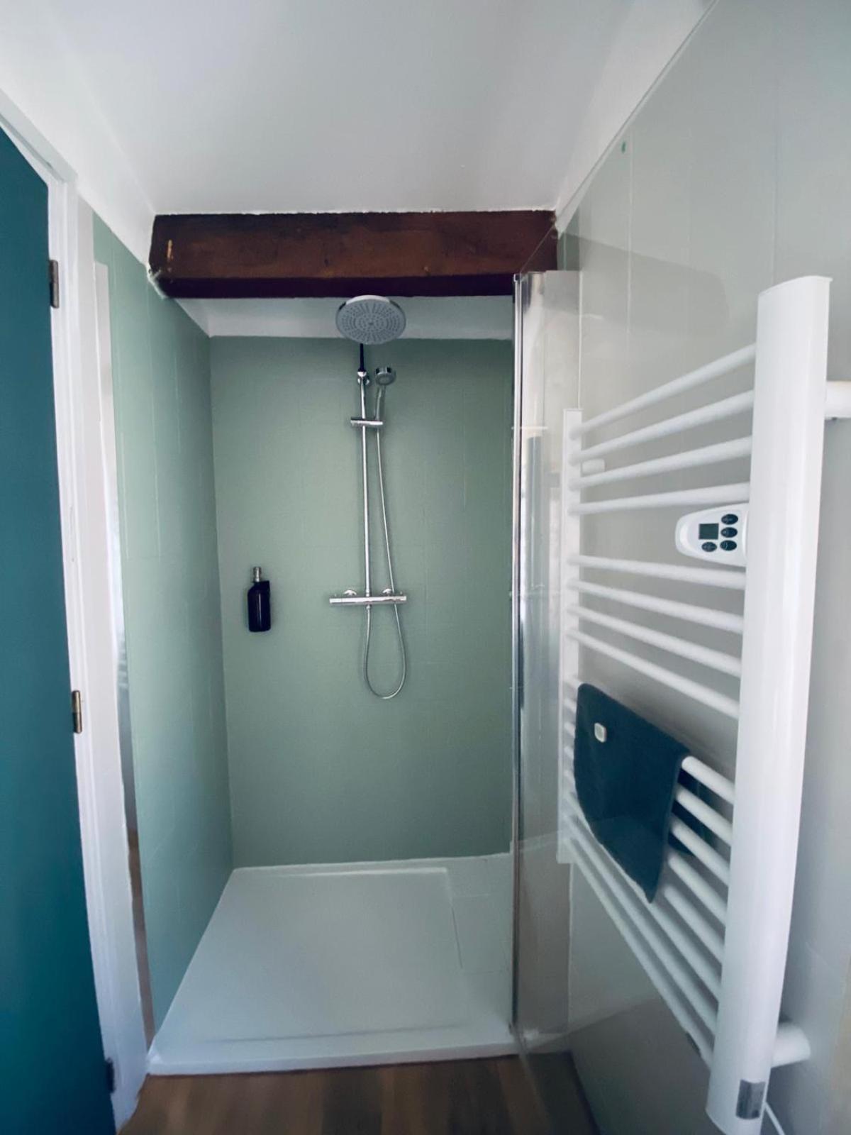 Le Pied De La Lettre Hotell Grignan Rum bild