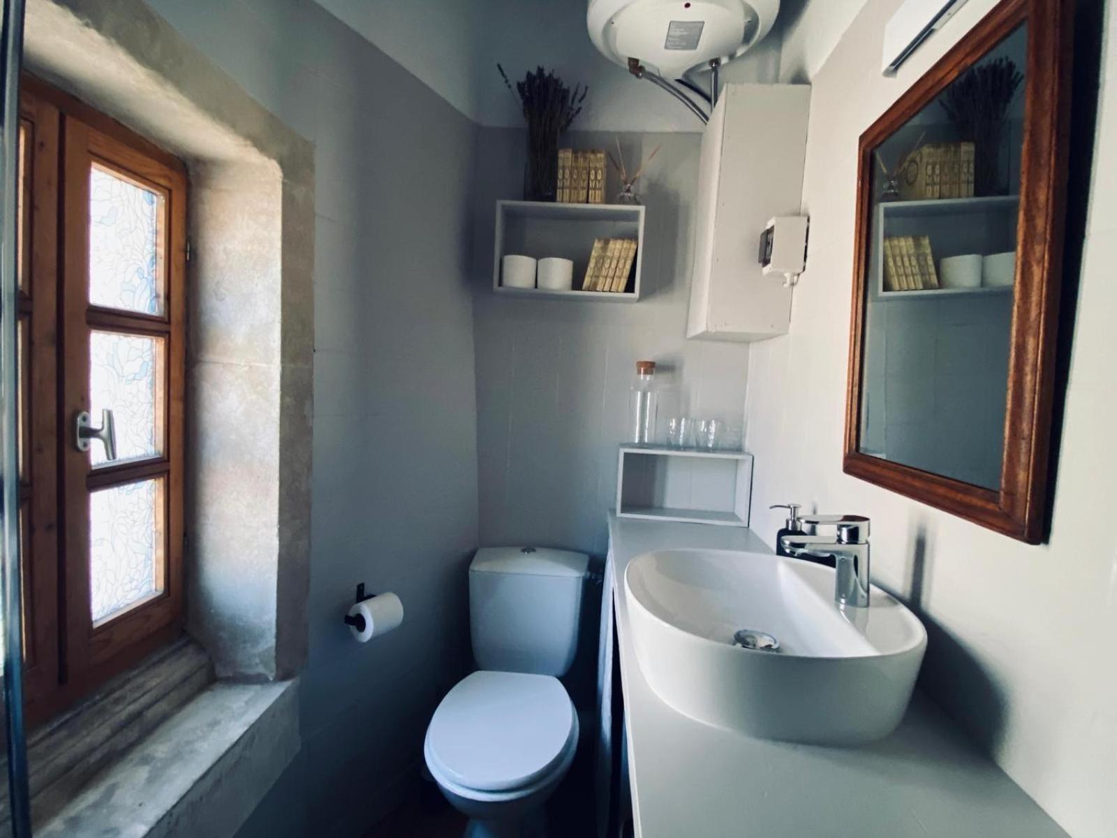 Le Pied De La Lettre Hotell Grignan Rum bild